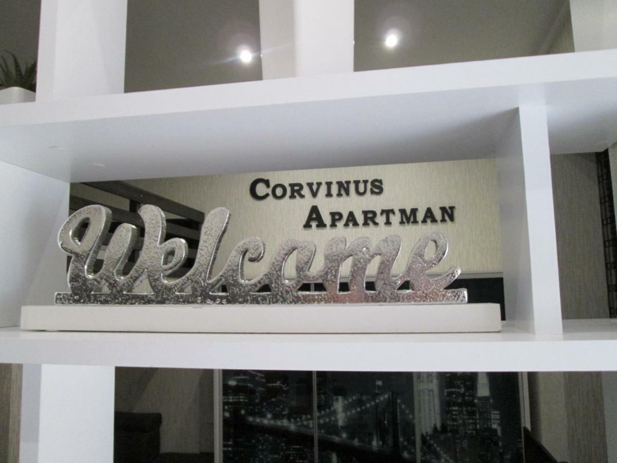 Corvinus Apartman Budapeste Exterior foto